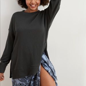 Black aerie sweatshirt